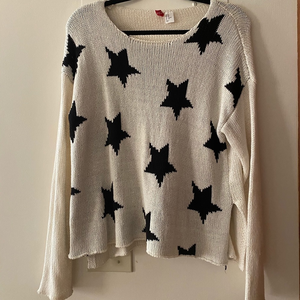 H&M Dtar Divided Sweater